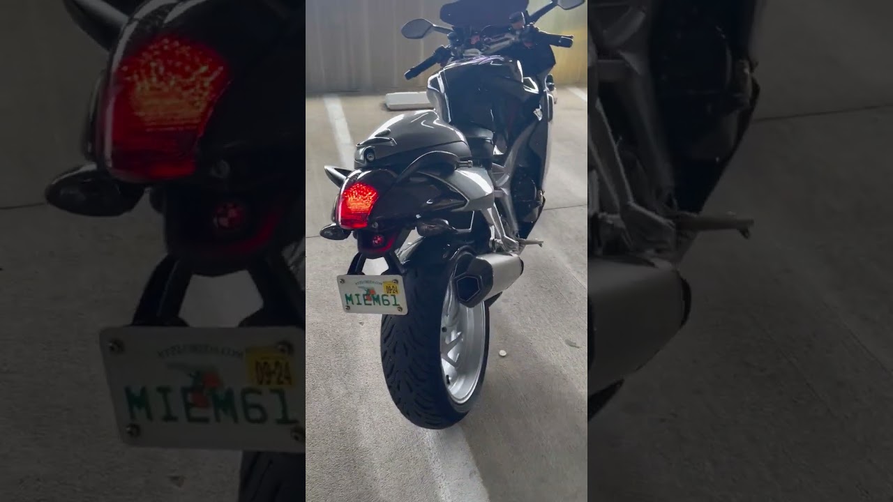 BMW K1200s walk around