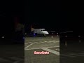 Aeropuerto Nocturno