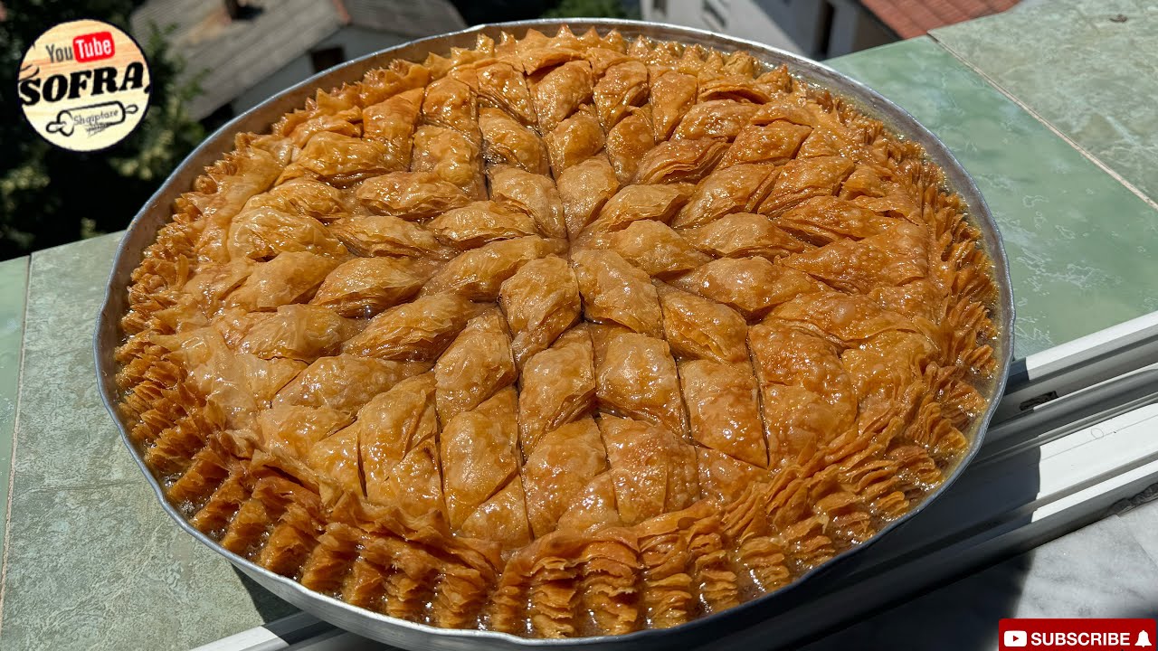 Bakllava Tradicionale me 60 Kuleq ku Hapja behet me 5 Pete- Te Cilen Mund ta Gatuajn dhe Fillestaret