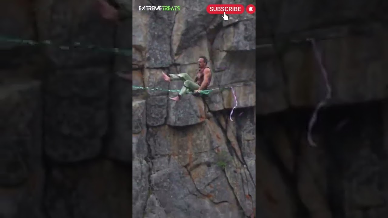 Any Highlining Fans? 😲