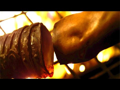 بعد ما قتلوا حبيبته و قطعوا ايده بيلبس ايد حديدية وزنها 100 كجم عشان ينتقم منهم اشد انتقام