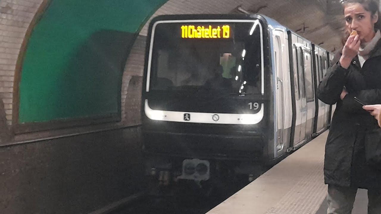 Arrivée D'un MP14CC à Porte Des Lilas - YouTube