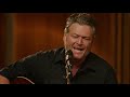 Blake Shelton - Turnin' Me On (Live at Henson Recording Studios)