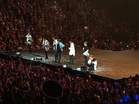BTS (방탄소년단) Live Trilogy Episode III: The Wings Tour in Anaheim Full Fancam