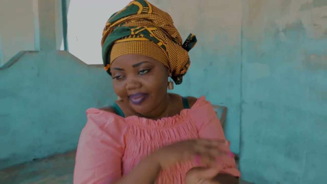 Berta da Silva feat Ewiri - associação _video by keremo pro filmes 2025