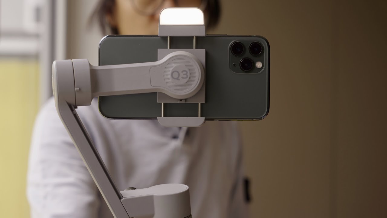 Zhiyun Smooth Q3 - Lightweight Phone Gimbal with a Built-in Light