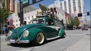 Hot August Nights Parade with V8 Engine Noise - Reno, NV