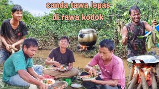 BAHAGIA BANGET PAKCIK DAN UCAN DI RAWA KODOK, MUKBANG BUSHCRAFT