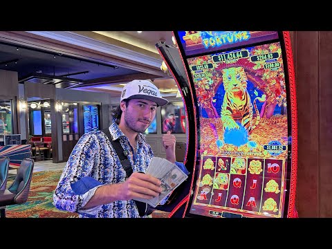 Monopoly Up Up & Away | Gold Fish Casino Slots - 1:1