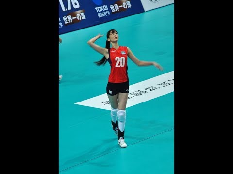 她曾是排球界第一女神，去日本打球一年回国后却只想进入娱乐圈
