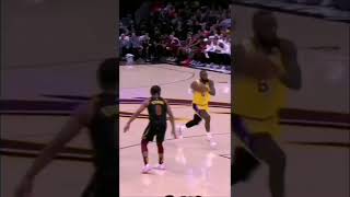 Lebron monster dunk on his close friend Kevin love!🔥😳🤭nolove4today! 🤭👊#shorts #youtube #nba