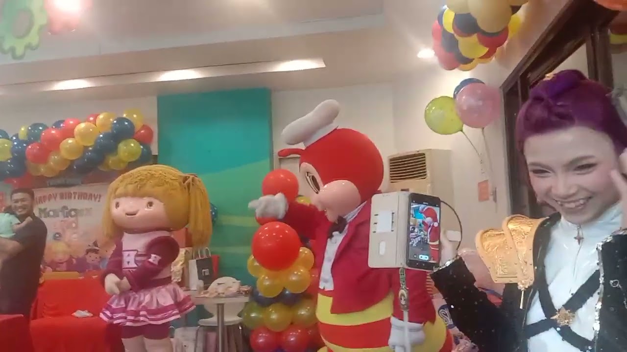 real footage of me recording jollibee being so silly 😭🙏