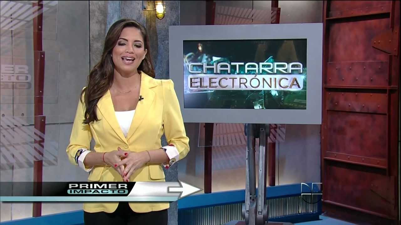 Pamela Silva Conde 2012/05/25 Primer Impacto HD; Yellow jacket YouTube
