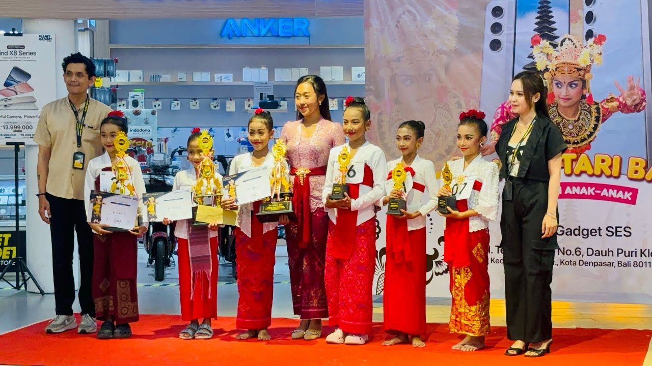 Nadia Amora Juara Harapan 2 Lomba Tari Condong di Planet Gadget Denpasar