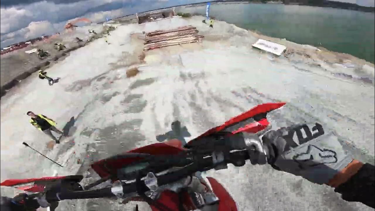 На угле асбест. Угли асбест. На угле асбест. На угле асбест. На угле эндуро.