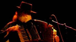 Jakob Dylan and Three Legs perform &quot;On Up the Mountain&quot; with Garth Hudson, Bearsville NY