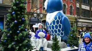 Toronto Santa Claus Parade - Part 2 Santa is here!! #santaclaus #santaclausparade #santa #prime #fun