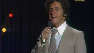 Joe Dassin - Le Café Des Trois Colombes