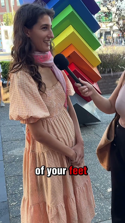 She loves going barefoot 👌🏼