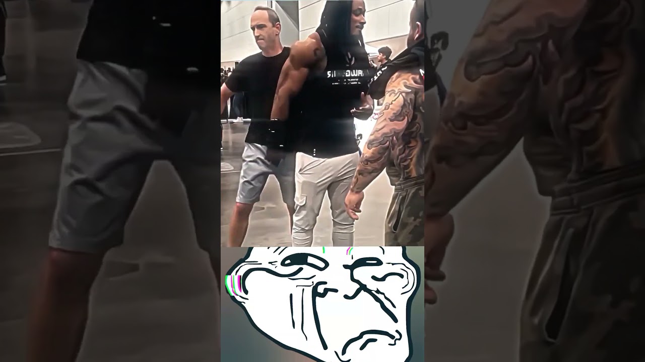 That daring look of body builder 💀☠️ 