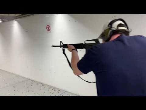 Colt M16A2