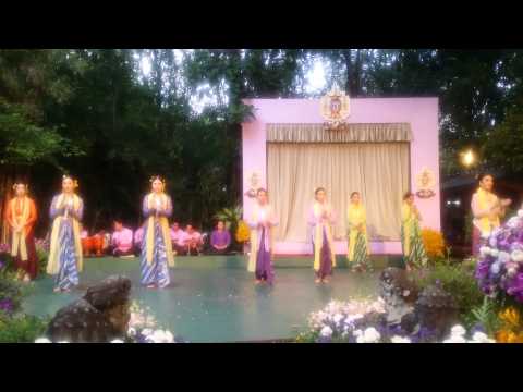 รำ 4. ภาค วันมูลนิธิสิรินธร