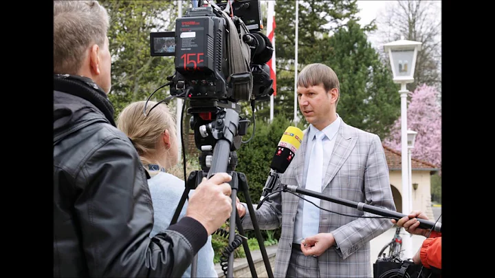 Cybersecurity: Opinion Manipulation and Fake News