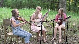 The Crawdad Song  The Petersens (LIVE)