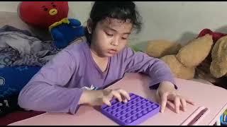 CARA MAIN POP IT GAME VIRAL ||MAINAN SENSORIK TEKAN BUBBLE POPPING screenshot 2