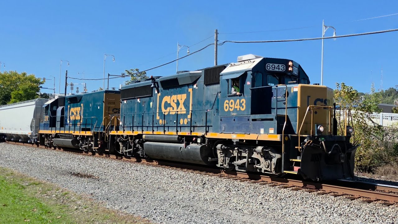 CSX L110 EB Local in Homestead, PA 10/10/25 - YouTube