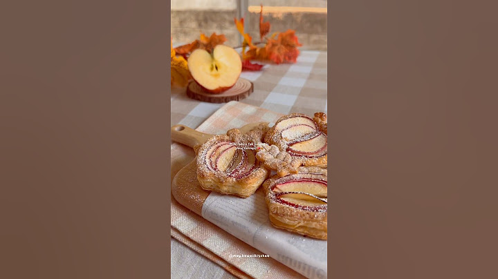 Let’s romanticizing fall baking - Apple Puff Pastry 🍎🍂