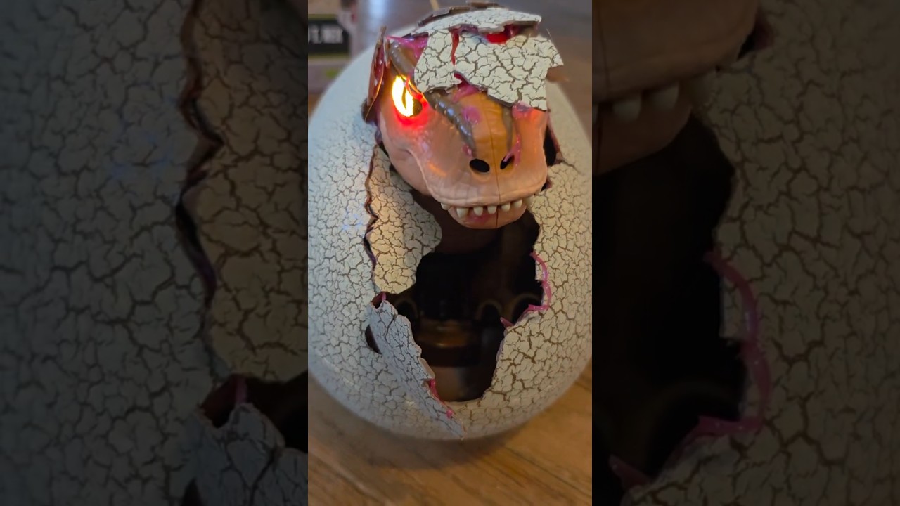 Hatching a T-REX from the NEW Jurassic World Primal Hatch Egg