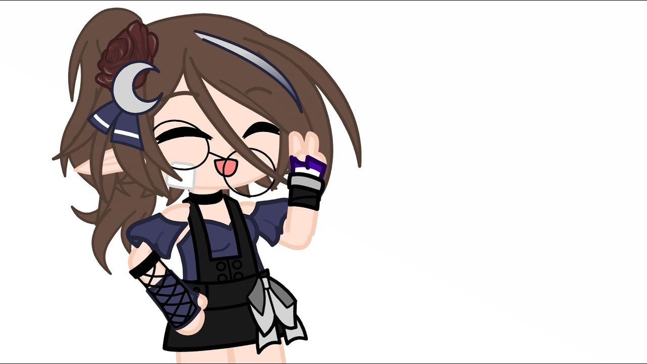 My main OC teacts to her old designs // Gacha Club - YouTube