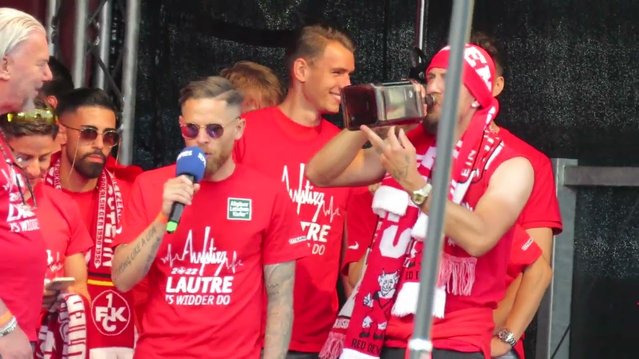 [25.05.22 - Teil 4/9] Komplette Aufstiegsfeier des 1. F. C. KAISERSLAUTERN mit Mark Forster