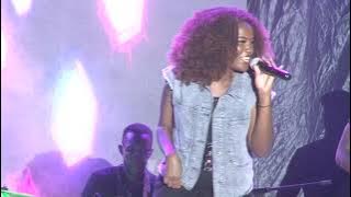 Juliana Kanyomozi - Omwana  live perfomance 2023