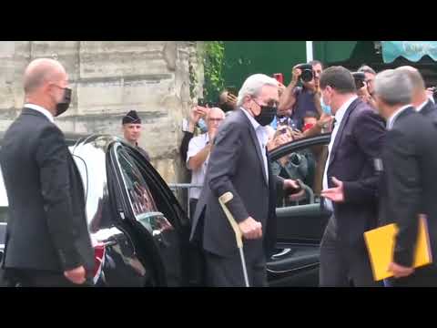 Alain Delon aux obsèques de Jean-Paul Belmondo