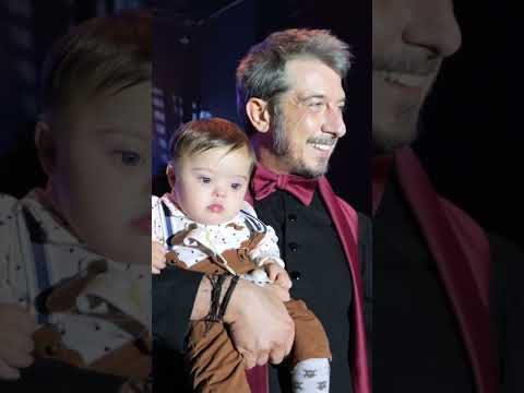 Video Gianluigi è venuto a trovarmi a teatro durante lo spettacolo Din Don Down! ?l