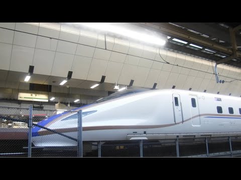 北陸新幹線はくたか571号金沢行きE7系571EF19編成が始発駅のJR