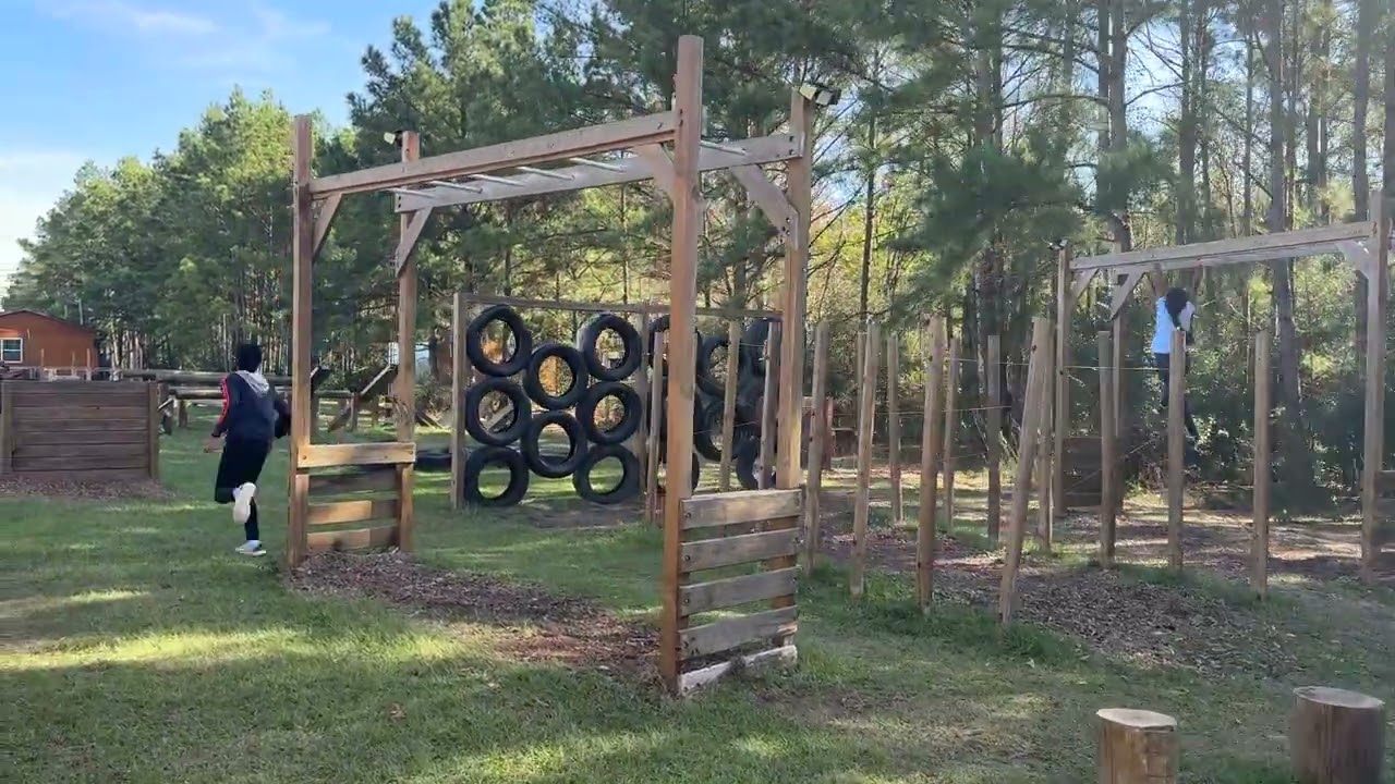 Bro Vs Sis race challenge of Ninja obstacle course at Geronimo Adventure park Spring 
