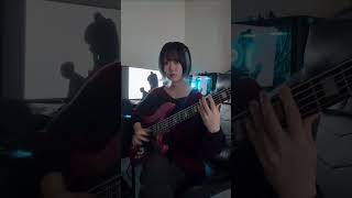 『Bad Apple!!/feat.nomico』ベース弾いてみた Kanade