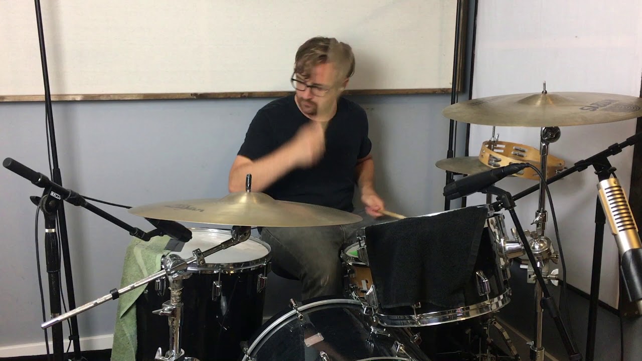 Week 14 - Indie Snare Roll Beat - FREE Drum Loop at BeatsEveryWeek.com