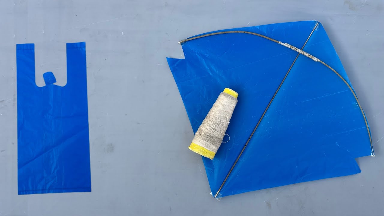How To Make A Phadar Sharla Kite With Plastic Bags || Gudda Banane Ka Tarika Ghar Ma & Broom Sticks 