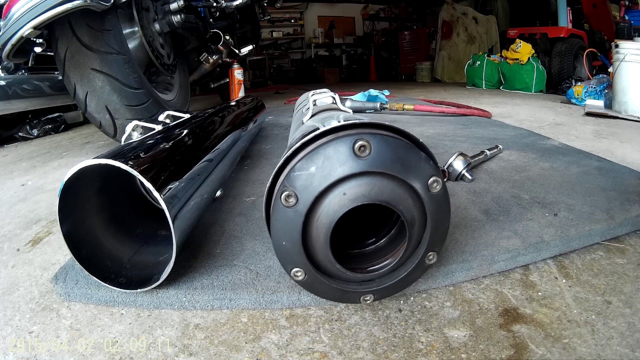 Jones full boar vs Screaming eagle slipons. Walk around YouTube