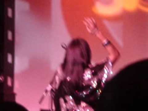 Teedra Moses Live- Flashing Lights