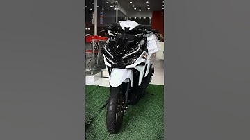 🔥 2025 Honda Click125i Black & White