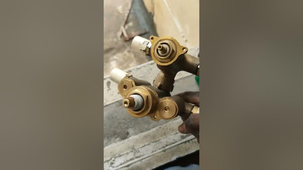 KOHLER diverter 20740INNA plus 235 thermostat valve. fitting