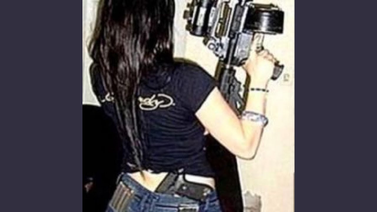 4evr auf YouTube ansehen 4evr auf YouTube ansehen