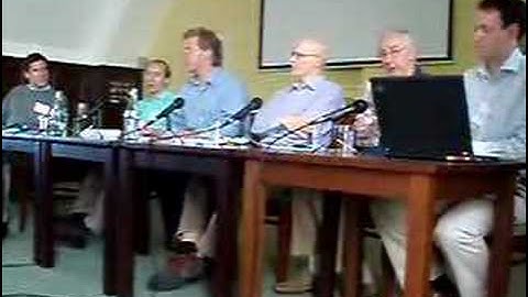 CodeGeneration 2007 UML vs. Domain-Specific Languages