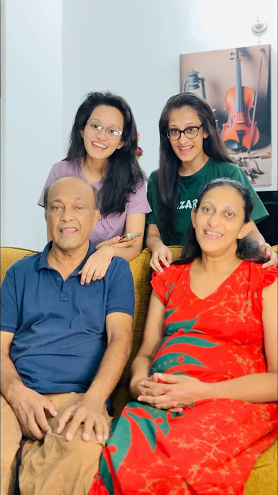 මංගෝ කලු නැන්දේ...🎶🎸🥁| අපි හතර දෙනා 💕 | #violin_girl