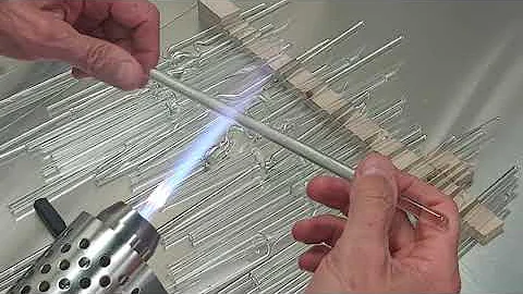 Scientific Glassblowing training - manipulation Practise - twist